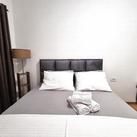 Dom B Apartments Budva Luaran gambar